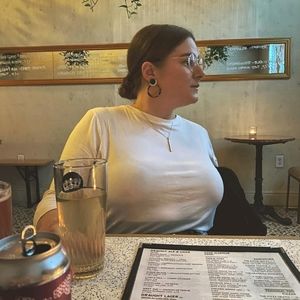 Meet your Posher, Emilee